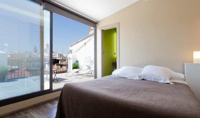 Hotel Dingdong Nuns